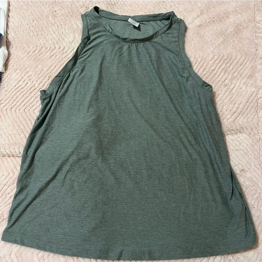 Athletic Works Women's Tank Tops - White, Blue, Aqua, Black, Green - Picture 10 of 11